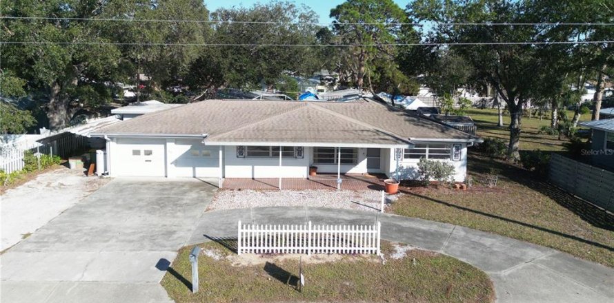 Casa en Sarasota, Florida 4 dormitorios, 221.66 m2 № 1531354