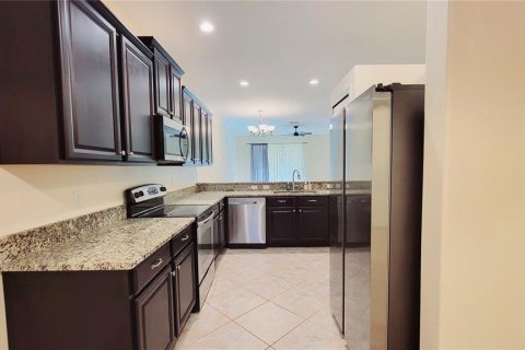 Touwnhouse à vendre à Trinity, Floride: 3 chambres, 186.73 m2 № 2211308 - photo 6