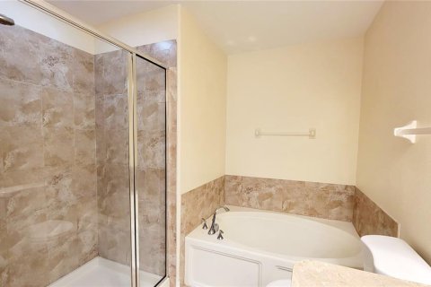 Touwnhouse à vendre à Trinity, Floride: 3 chambres, 186.73 m2 № 2211308 - photo 27