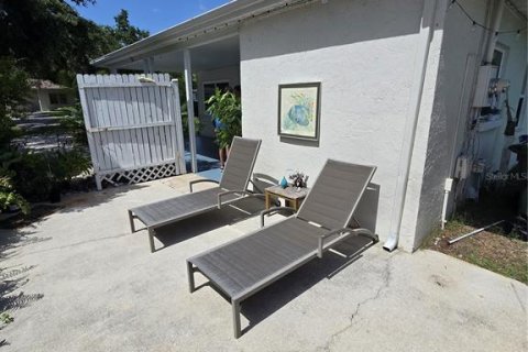 Villa ou maison à vendre à Sarasota, Floride: 2 chambres, 81.75 m2 № 1831459 - photo 20