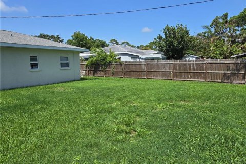 Villa ou maison à vendre à Sarasota, Floride: 2 chambres, 81.75 m2 № 1831459 - photo 23