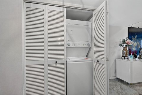 Copropriété à vendre à Lake Worth, Floride: 3 chambres, 113.81 m2 № 2345729 - photo 30
