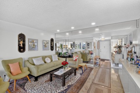 Copropriété à vendre à Lake Worth, Floride: 3 chambres, 113.81 m2 № 2345729 - photo 10