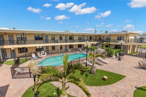 Condominio en venta en Redington Beach, Florida, 3 habitaciones, 23.69 m2 № 2213876 - foto 22