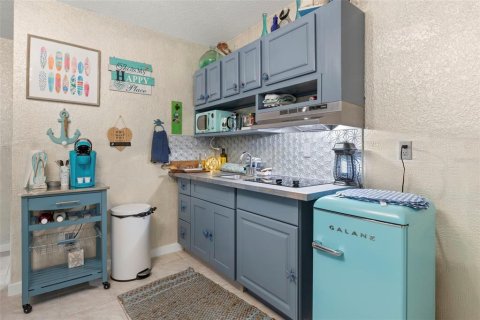 Condominio en venta en Redington Beach, Florida, 3 habitaciones, 23.69 m2 № 2213876 - foto 9