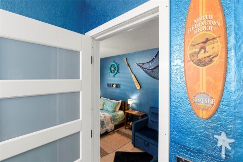 Condominio en venta en Redington Beach, Florida, 3 habitaciones, 23.69 m2 № 2213876 - foto 19