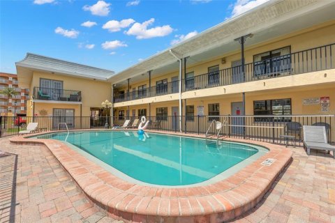Condominio en venta en Redington Beach, Florida, 3 habitaciones, 23.69 m2 № 2213876 - foto 20