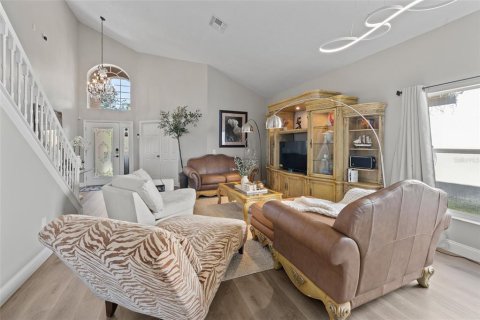 House in Kissimmee, Florida 6 bedrooms, 251.49 sq.m. № 1854202 - photo 7