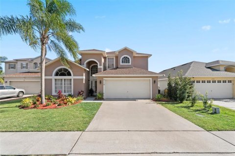 House in Kissimmee, Florida 6 bedrooms, 251.49 sq.m. № 1854202 - photo 2
