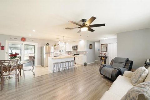 House in Palm Coast, Florida 2 bedrooms, 101.26 sq.m. № 1879068 - photo 4