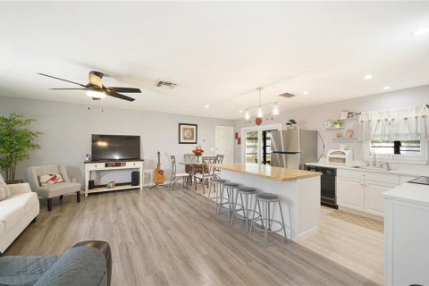 House in Palm Coast, Florida 2 bedrooms, 101.26 sq.m. № 1879068 - photo 3