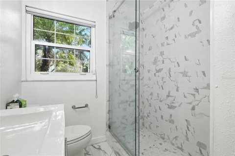 House in Tampa, Florida 3 bedrooms, 141.77 sq.m. № 1827811 - photo 16