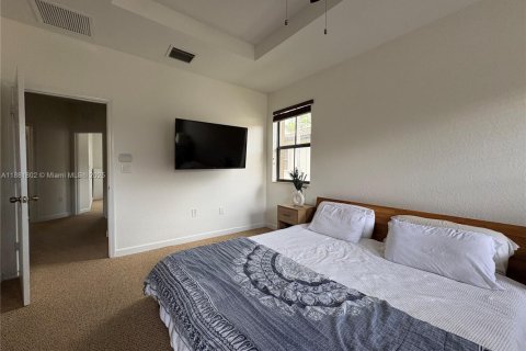 Купить таунхаус в Хомстед, Флорида 3 спальни, 153.85м2, № 1924890 - фото 28