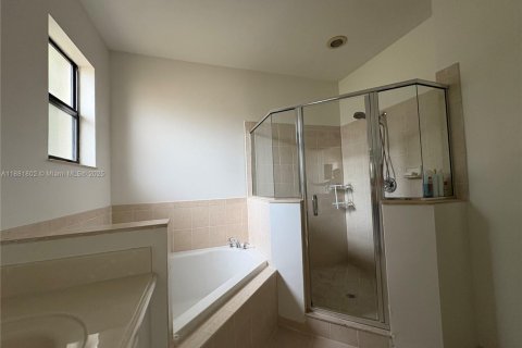 Купить таунхаус в Хомстед, Флорида 3 спальни, 153.85м2, № 1924890 - фото 26