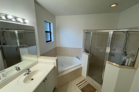 Купить таунхаус в Хомстед, Флорида 3 спальни, 153.85м2, № 1924890 - фото 24