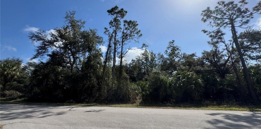 Land in North Port, Florida № 1544266