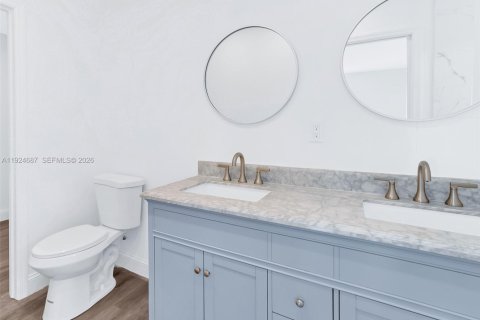 Villa ou maison à louer à Fort Lauderdale, Floride: 3 chambres, 139.35 m2 № 2297776 - photo 11