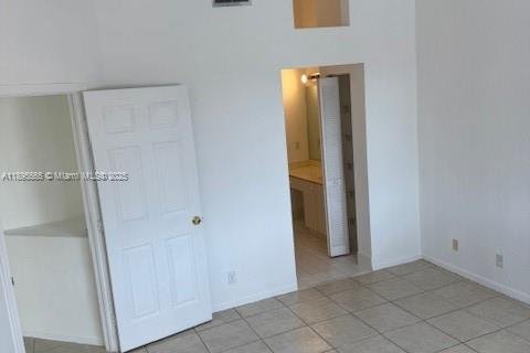 Villa ou maison à louer à Pembroke Pines, Floride: 3 chambres, 120.03 m2 № 1947216 - photo 15