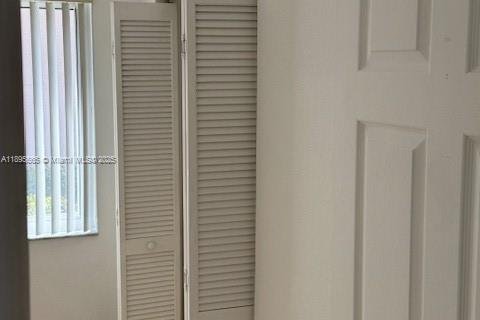 Villa ou maison à louer à Pembroke Pines, Floride: 3 chambres, 120.03 m2 № 1947216 - photo 6