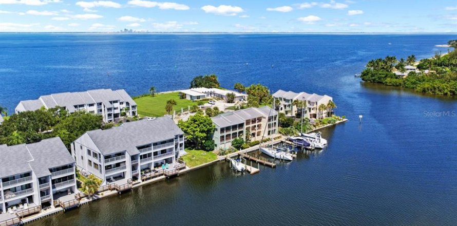 Condo à Ruskin, Floride, 2 chambres  № 2299618