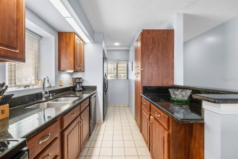 Copropriété à vendre à Ruskin, Floride: 2 chambres, 101.73 m2 № 2299618 - photo 9