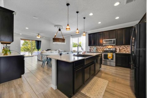 Casa en venta en Mount Dora, Florida, 3 dormitorios, 187.76 m2 № 1909562 - foto 7