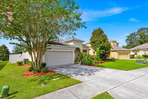 Casa en venta en Mount Dora, Florida, 3 dormitorios, 187.76 m2 № 1909562 - foto 2