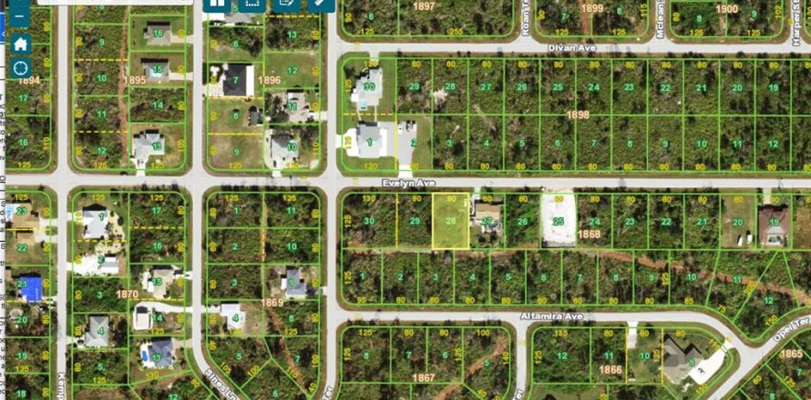 Land in Port Charlotte, Florida № 2163932