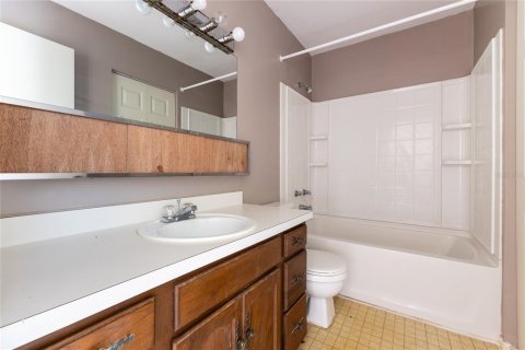 Condominio en venta en Gainesville, Florida, 2 dormitorios, 87.14 m2 № 1816954 - foto 24