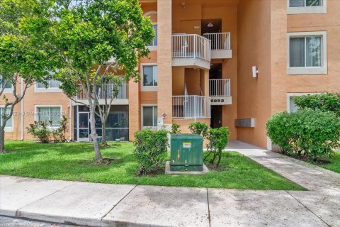 Condo in Davie, Florida, 2 bedrooms  № 1770587 - photo 10