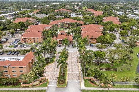Condo in Davie, Florida, 2 bedrooms  № 1770587 - photo 2