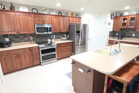 Condo in Brooksville, Florida, 3 bedrooms  № 1915570 - photo 2