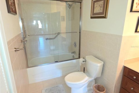 Condo in Brooksville, Florida, 3 bedrooms  № 1915570 - photo 16