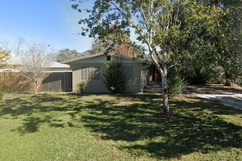 House in Titusville, Florida 3 bedrooms, 135.27 sq.m. № 2283349