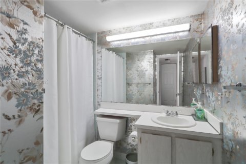 Снять в аренду кондоминиум в Гринакрес, Флорида 2 спальни, 87.05м2, № 2034598 - фото 14