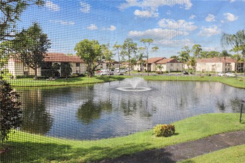 Снять в аренду кондоминиум в Гринакрес, Флорида 2 спальни, 87.05м2, № 2034598 - фото 17