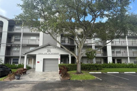 Condo à Pembroke Pines, Floride, 2 chambres  № 2167994