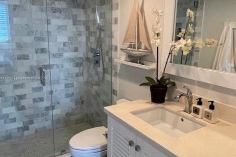 Снять в аренду кондоминиум в Майами-Бич, Флорида 1 спальня, 75.25м2, № 1957738 - фото 11