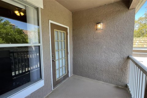 Condo in Tampa, Florida, 1 bedroom  № 1825138 - photo 13