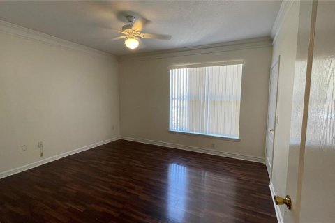 Condo in Tampa, Florida, 1 bedroom  № 1825138 - photo 8