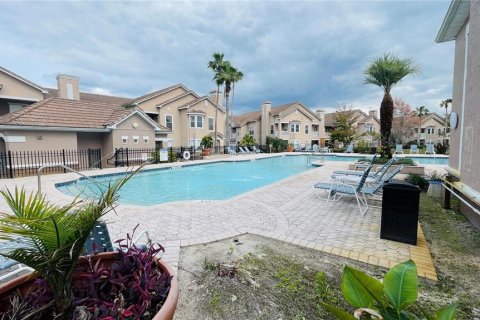 Condo in Tampa, Florida, 1 bedroom  № 1825138 - photo 15