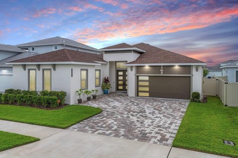 Casa en venta en Wesley Chapel, Florida, 3 dormitorios, 255.11 m2 № 1846394 - foto 1