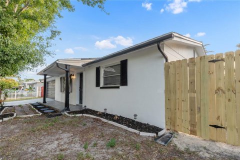 Villa ou maison à vendre à Port Richey, Floride: 3 chambres, 91.42 m2 № 1654613 - photo 4