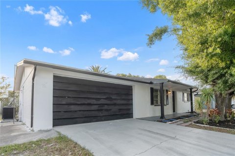 Villa ou maison à vendre à Port Richey, Floride: 3 chambres, 91.42 m2 № 1654613 - photo 1