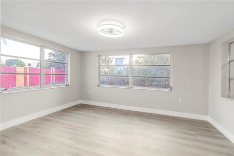 Villa ou maison à vendre à Port Richey, Floride: 3 chambres, 91.42 m2 № 1654613 - photo 17