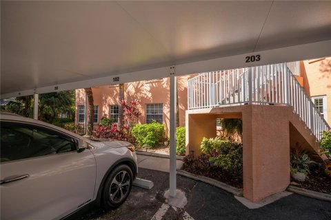 Condo in Port Charlotte, Florida, 2 bedrooms  № 2134858 - photo 7