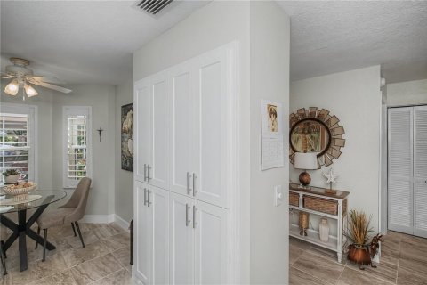 Condo in Port Charlotte, Florida, 2 bedrooms  № 2134858 - photo 26