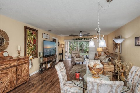 Condo in Port Charlotte, Florida, 2 bedrooms  № 2134858 - photo 17