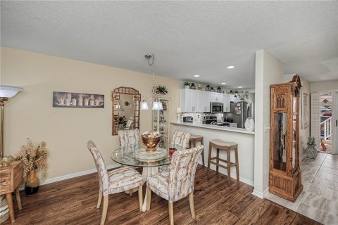 Condo in Port Charlotte, Florida, 2 bedrooms  № 2134858 - photo 22
