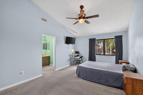 Townhouse in Wellington, Florida 3 bedrooms, 193.42 sq.m. № 2428490 - photo 28